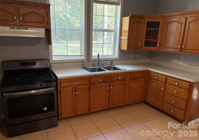 Photo 4 of Single family home for sale at 37 6th Street #36, York, SC 29745 | MLS# 4426335 | Listing updated on 2026-09-22