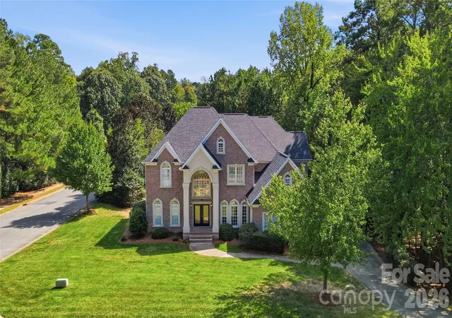 Photo 4 of Single family home for sale at 4224 Mountain Cvs Dr, Charlotte, NC 28216 | MLS# 4426358 | Listing updated on 2026-10-04