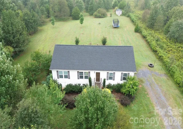 Photo 2 of Single family home for sale at 1274 Crandell Dr, Crouse, NC 28033 | MLS# 4426372 | Listing updated on 2026-10-02