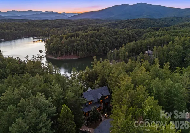 Photo 1 of Single family home for sale at 1264 Ten Whigs Ridge, Nebo, NC 28761 | MLS# 4426377 | Listing updated on 2026-10-01