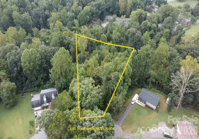 Photo 2 of Land for sale at 000 Mountainside Ct, Hickory, NC 28601 | MLS# 4426383 | Listing updated on 2026-09-24