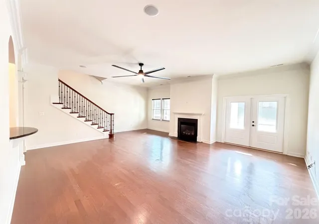 Photo 3 of Single family home for sale at 15203 Gathering Ct, Charlotte, NC 28278 | MLS# 4426404 | Listing updated on 2026-10-08