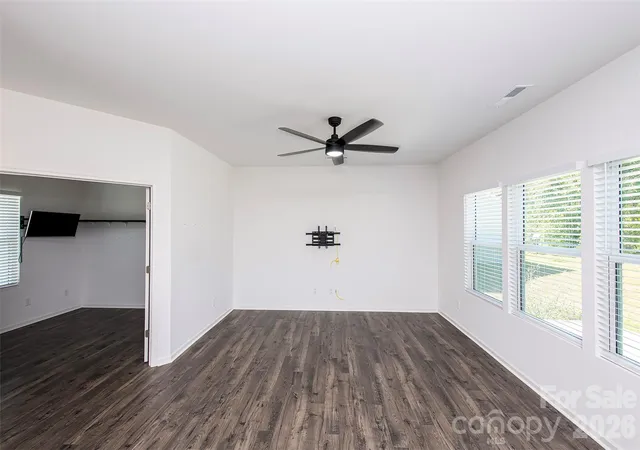 Photo 3 of Single family home for sale at 105 Charleston Gray Way, Pageland, SC 29728 | MLS# 4426409 | Listing updated on 2026-09-27