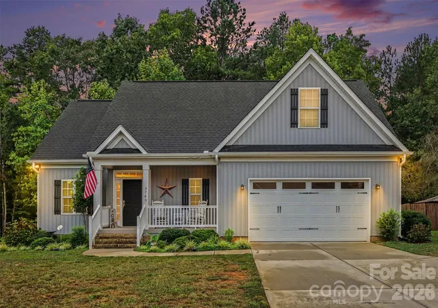 Photo 3 of Single family home for sale at 3743 Travertine Dr, Lancaster, SC 29720 | MLS# 4426417 | Listing updated on 2026-10-20