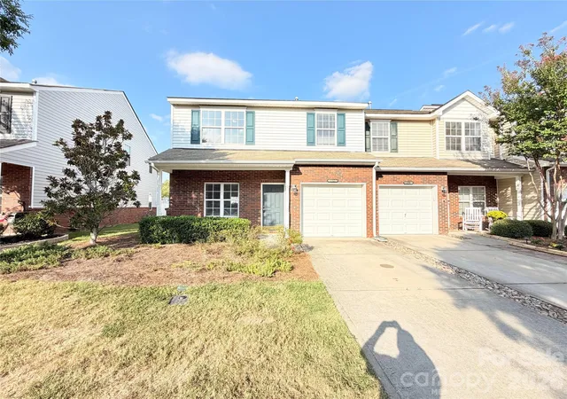 Townhouse for sale at 152 Clydesdale Ct, Matthews, NC 28104 | MLS# 4426420