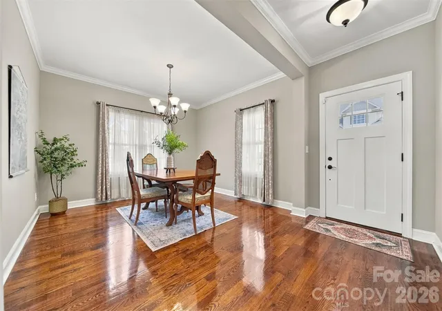 Photo 3 of Single family home for sale at 1258 10th Street Pl Nw, Hickory, NC 28601 | MLS# 4426423 | Listing updated on 2026-09-26