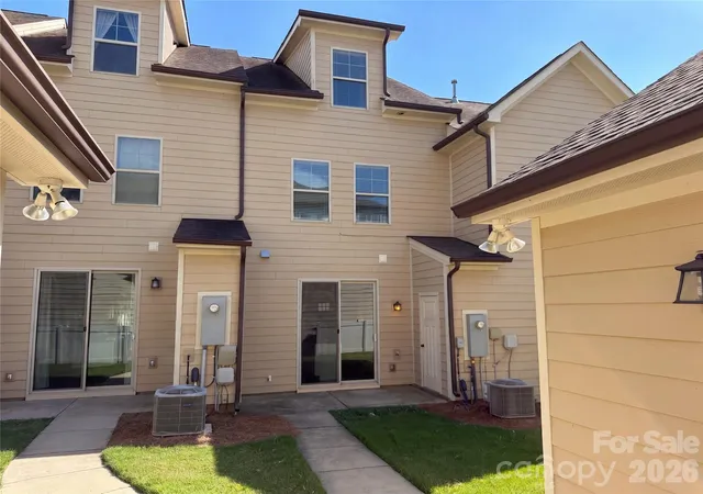 Photo 23 of Townhouse for sale at 1628 Pat Garrett St, Charlotte, NC 28206 | MLS# 4426425 | Listing updated on 2026-10-10