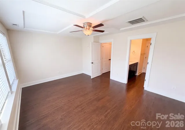 Photo 3 of Townhouse for sale at 1628 Pat Garrett St, Charlotte, NC 28206 | MLS# 4426425 | Listing updated on 2026-10-10