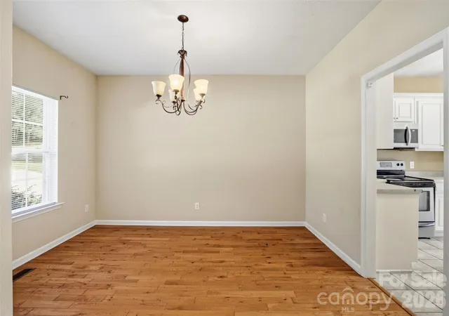 Photo 3 of Single family home for sale at 235 Summer Pl Dr, Aiken, SC 29801 | MLS# 4426440 | Listing updated on 2026-10-15