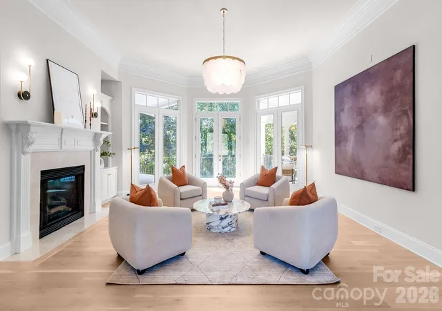 Photo 2 of Single family home for sale at 6052 Oxfordshire Rd, Waxhaw, NC 28173 | MLS# 4426444 | Listing updated on 2026-09-19
