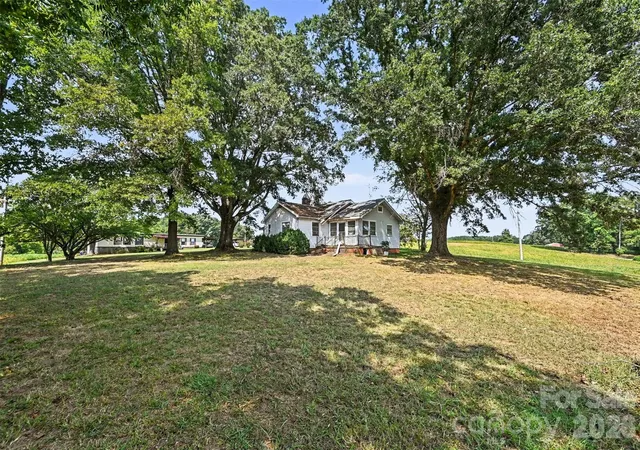 Photo 2 of Single family home for sale at 1448 Tomberlin Rd, Monroe, NC 28110 | MLS# 4426456 | Listing updated on 2026-10-07