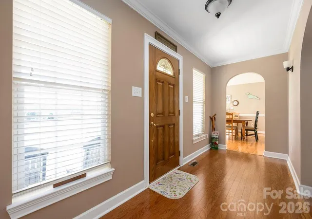 Photo 4 of Single family home for sale at 294 Gilbert Rd, Statesville, NC 28677 | MLS# 4426457 | Listing updated on 2026-10-06