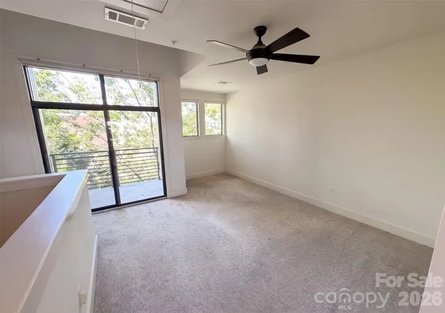 Listing Photo 4 - Condo for sale in building located at 542 N Mcdowell St, Charlotte, NC 28204