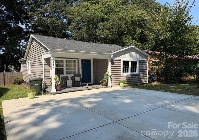 Photo 1 of Single family home for sale at 284 Salem St SW, Concord, NC 28025 | MLS# 4426460 | Listing updated on 2026-09-27