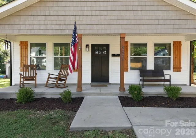 Photo 4 of Single family home for sale at 523 Gibson Dr NW, Concord, NC 28025 | MLS# 4426463 | Listing updated on 2026-09-21