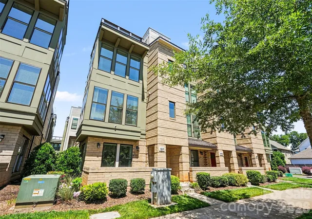 Townhouse for sale at 1571 Duckworth Ave, Charlotte, NC 28208 | MLS# 4426470