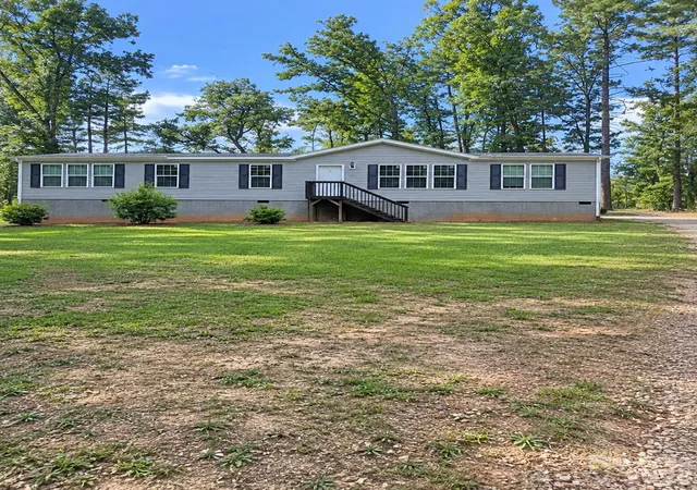 Photo 1 of Sale Pending at 35 Bass Dr, Weaverville, NC 28787 | MLS# 4426472 | Listing updated on 2026-09-23