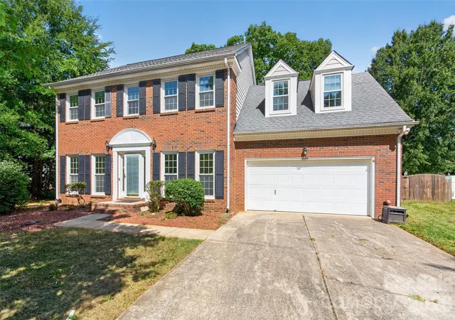 Photo 2 of Single family home for sale at 6605 Mimosa St, Indian Trail, NC 28079 | MLS# 4426481 | Listing updated on 2026-09-21
