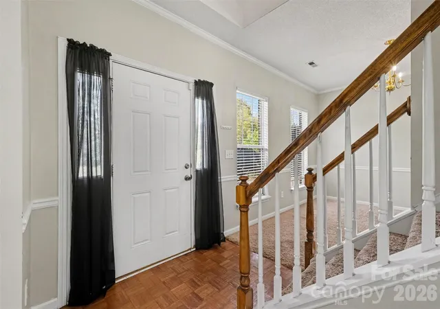 Photo 4 of Single family home for sale at 11850 Old Timber Rd, Charlotte, NC 28269 | MLS# 4426491 | Listing updated on 2026-10-07