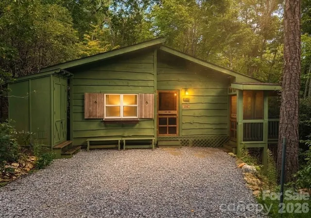 Photo 1 of Single family home for sale at 548 Bear Cub Dr, Spruce Pine, NC 28777 | MLS# 4426494 | Listing updated on 2026-10-06
