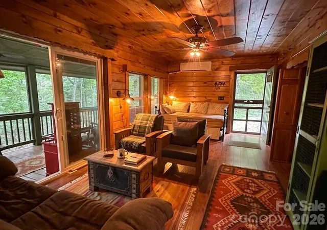 Photo 3 of Single family home for sale at 548 Bear Cub Dr, Spruce Pine, NC 28777 | MLS# 4426494 | Listing updated on 2026-10-06