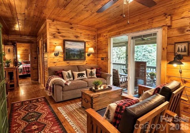 Photo 3 of Single family home for sale at 548 Bear Cub Dr, Spruce Pine, NC 28777 | MLS# 4426494 | Listing updated on 2026-10-06