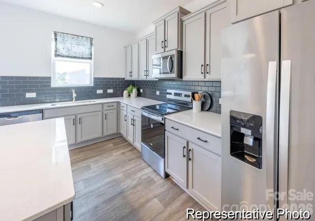 Photo 4 of Condo for sale at 205 Cliffwood St NW #5 E, Concord, NC 28027 | MLS# 4426499 | Listing updated on 2026-09-19