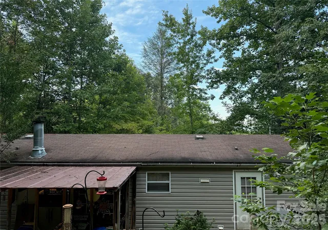 Photo 1 of Single family home for sale at 701 Possum Holler Dr, Bryson City, NC 28713 | MLS# 4426513 | Listing updated on 2026-09-20