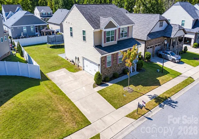 Photo 1 of Single family home for sale at 850 Windblown Pl, Rock Hill, SC 29730 | MLS# 4426520 | Listing updated on 2026-09-19