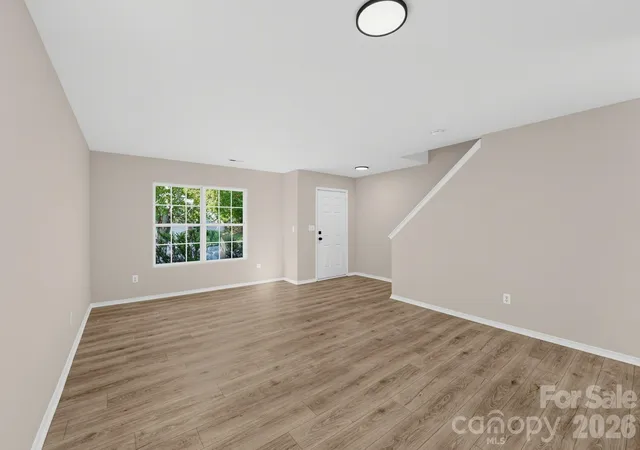 Photo 1 of Single family home for sale at 3725 Larkhaven Village Dr, Charlotte, NC 28215 | MLS# 4426530 | Listing updated on 2026-09-19