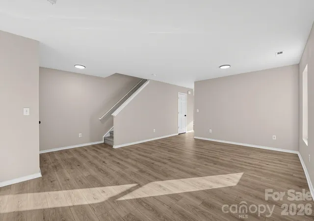 Photo 2 of Single family home for sale at 3725 Larkhaven Village Dr, Charlotte, NC 28215 | MLS# 4426530 | Listing updated on 2026-09-19