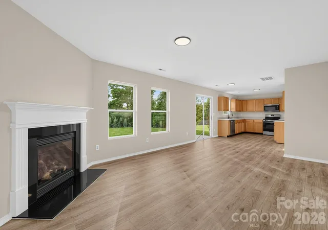 Photo 3 of Single family home for sale at 3725 Larkhaven Village Dr, Charlotte, NC 28215 | MLS# 4426530 | Listing updated on 2026-09-19