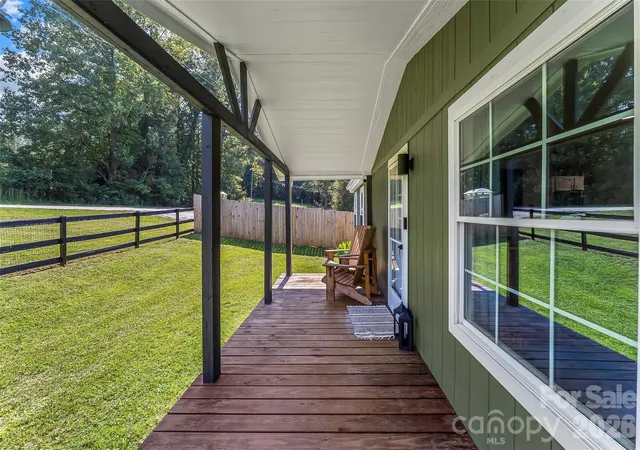 Photo 3 of Single family home for sale at 2495 Piney Rd, Morganton, NC 28655 | MLS# 4426531 | Listing updated on 2026-09-19