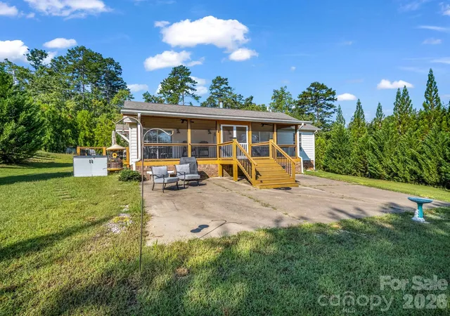 Photo 3 of Single family home for sale at 715 Boland Dr, Lake Lure, NC 28746 | MLS# 4426532 | Listing updated on 2026-09-23