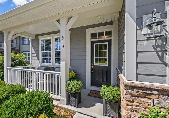 Photo 3 of Single family home for sale at 519 Sandbar Point, Clover, SC 29710 | MLS# 4426535 | Listing updated on 2026-09-30