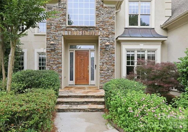 Photo 1 of Single family home for sale at 14516 Ballantyne Country Clb Dr, Charlotte, NC 28277 | MLS# 4426545 | Listing updated on 2026-09-19