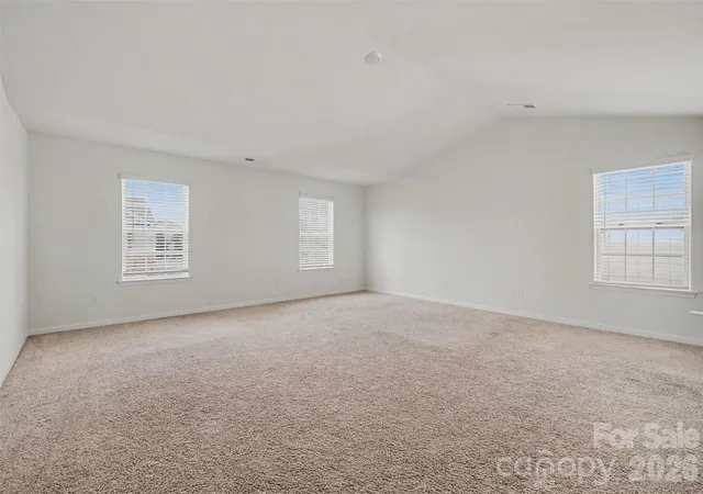 Photo 4 of Single family home for sale at 7577 Nolen Farm Dr, Gastonia, NC 28056 | MLS# 4426555 | Listing updated on 2026-09-20