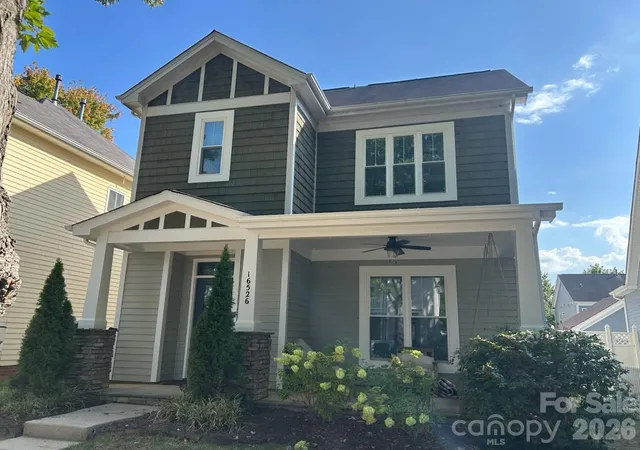 Photo 2 of Single family home for sale at 16526 Spruell St, Huntersville, NC 28078 | MLS# 4426564 | Listing updated on 2026-10-06