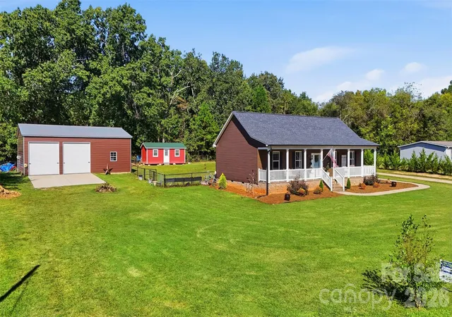 Photo 4 of Single family home for sale at 2278 Devine Rd, Iron Station, NC 28080 | MLS# 4426566 | Listing updated on 2026-10-05