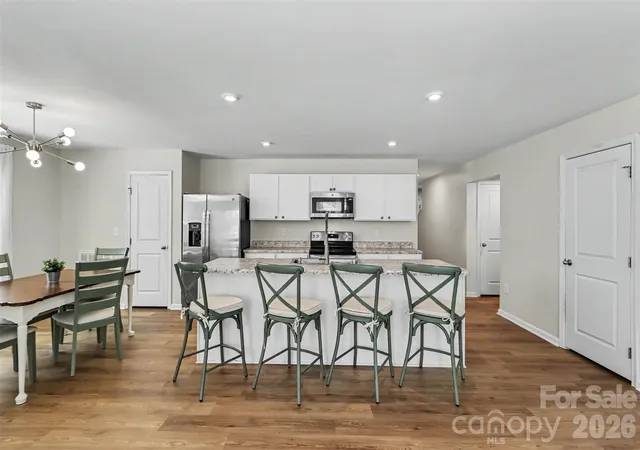 Photo 2 of Single family home for sale at 4112 Bowline Dr, Charlotte, NC 28269 | MLS# 4426572 | Listing updated on 2026-09-23