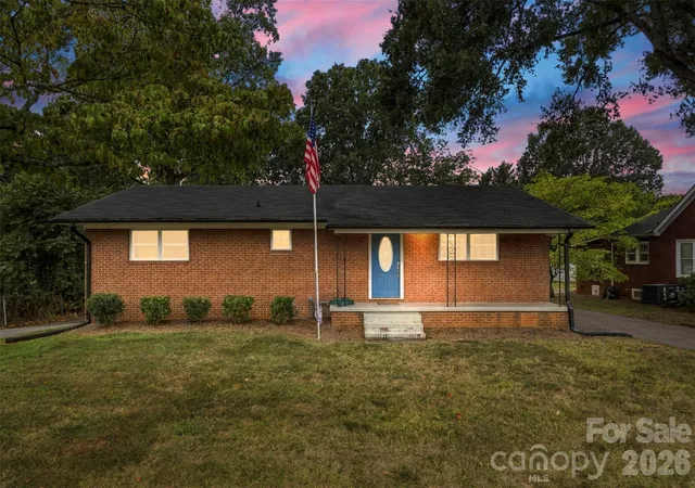 Photo 1 of Single family home for sale at 1094 Union St S, Concord, NC 28025 | MLS# 4426577 | Listing updated on 2026-09-20