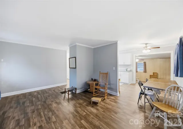 Photo 4 of Single family home for sale at 1094 Union St S, Concord, NC 28025 | MLS# 4426577 | Listing updated on 2026-09-20
