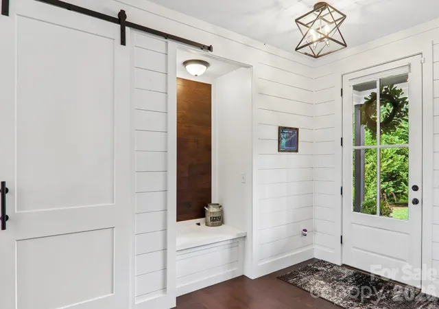 Photo 3 of Single family home for sale at 107 New Pinner Pl, Arden, NC 28704 | MLS# 4426585 | Listing updated on 2026-10-06