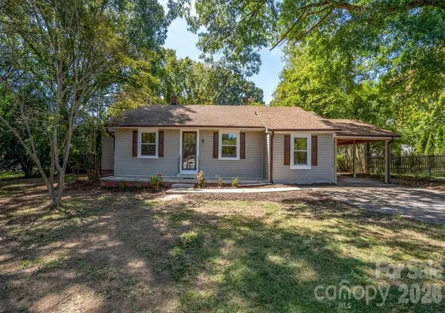 Photo 2 of Single family home for sale at 78 Stonecrest Cir Sw, Concord, NC 28027 | MLS# 4426598 | Listing updated on 2026-09-25