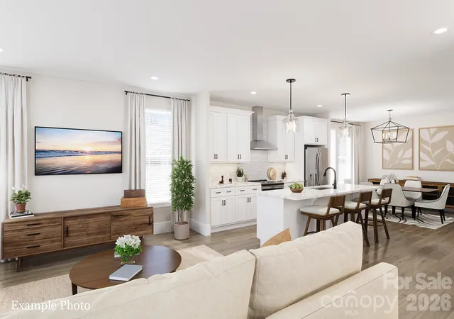 Photo 3 of Townhouse for sale at 7411 Red Bank Ln #85, Charlotte, NC 28211 | MLS# 4426610 | Listing updated on 2026-10-09