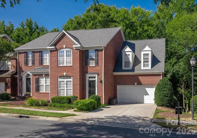 Photo 1 of Townhouse for sale at 10304 Berkeley Pond Dr, Charlotte, NC 28277 | MLS# 4426622 | Listing updated on 2026-10-04