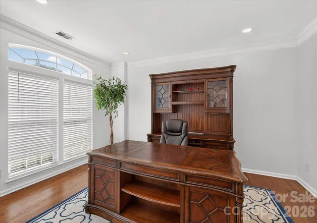 Photo 2 of Townhouse for sale at 10304 Berkeley Pond Dr, Charlotte, NC 28277 | MLS# 4426622 | Listing updated on 2026-10-04