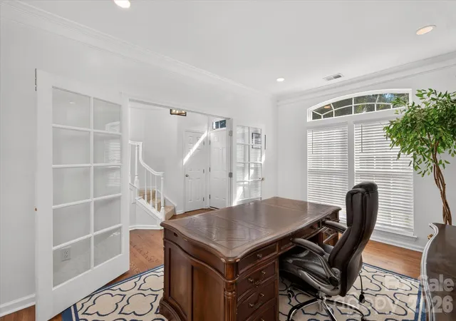 Photo 3 of Townhouse for sale at 10304 Berkeley Pond Dr, Charlotte, NC 28277 | MLS# 4426622 | Listing updated on 2026-10-04