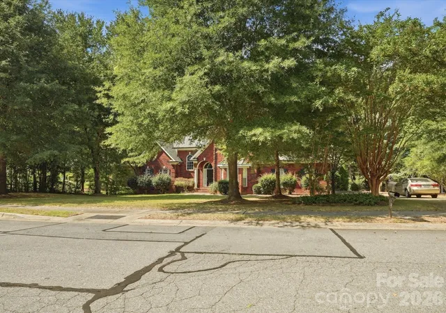 Photo 3 of Single family home for sale at 4801 Trey View Ct #40, Mint Hill, NC 28227 | MLS# 4426629 | Listing updated on 2026-09-20