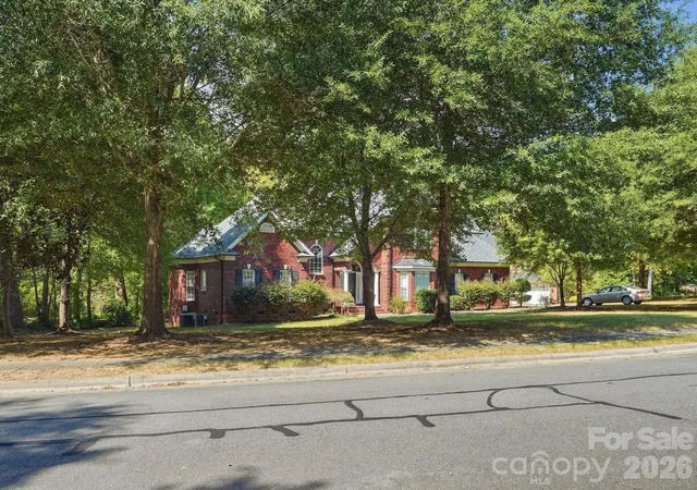 Photo 4 of Single family home for sale at 4801 Trey View Ct #40, Mint Hill, NC 28227 | MLS# 4426629 | Listing updated on 2026-09-20